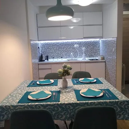 Apartment Brand New One-bedroom *